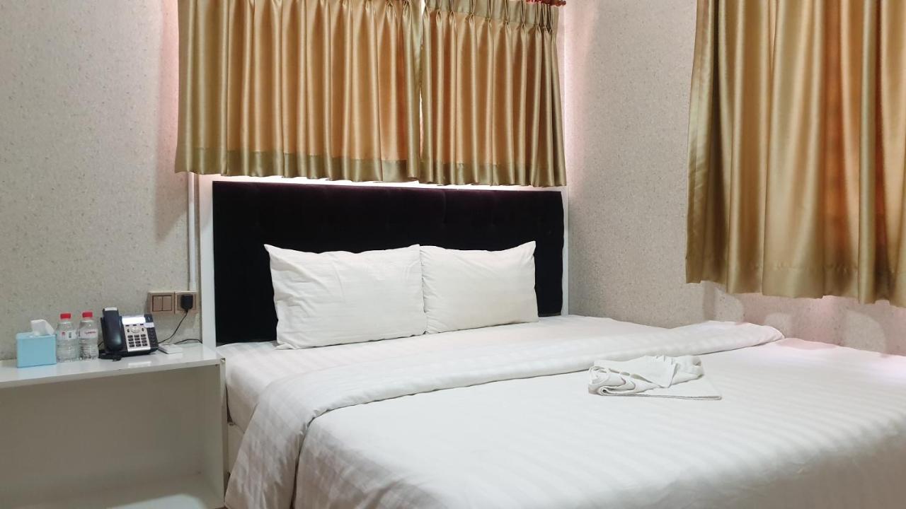Sy Guesthouse Phnom Penh Ngoại thất bức ảnh